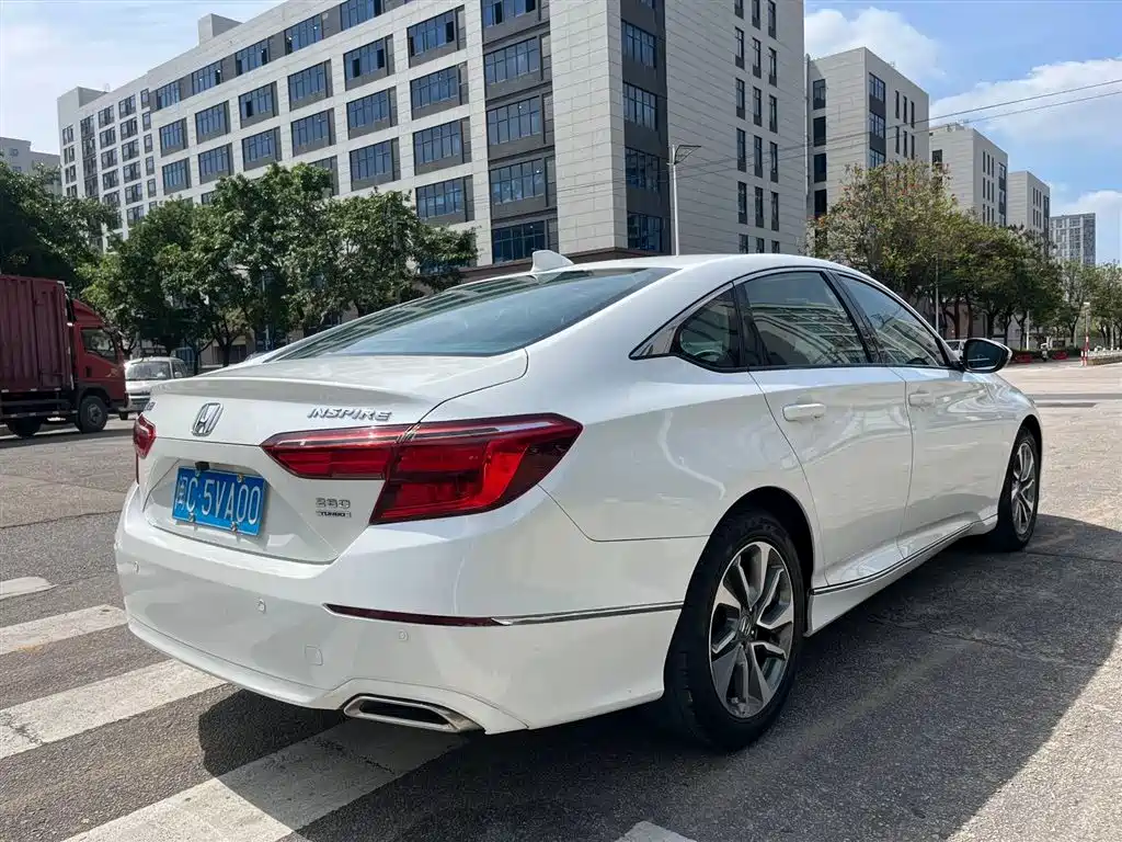 Honda Inspire 2019 — фото 4