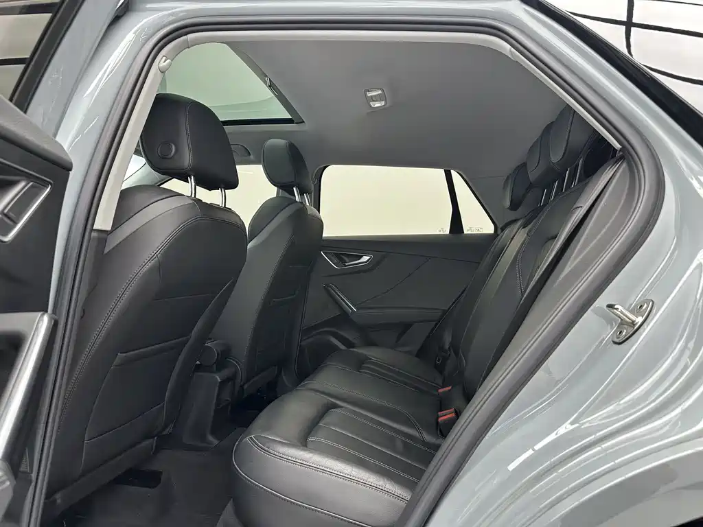 Audi Q2L 2022