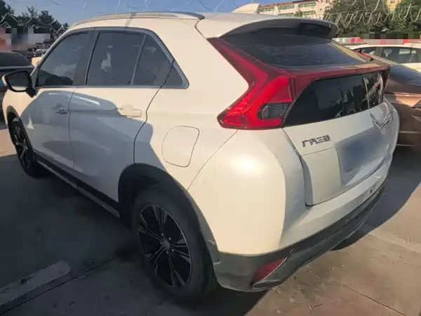 Mitsubishi Yige 2020