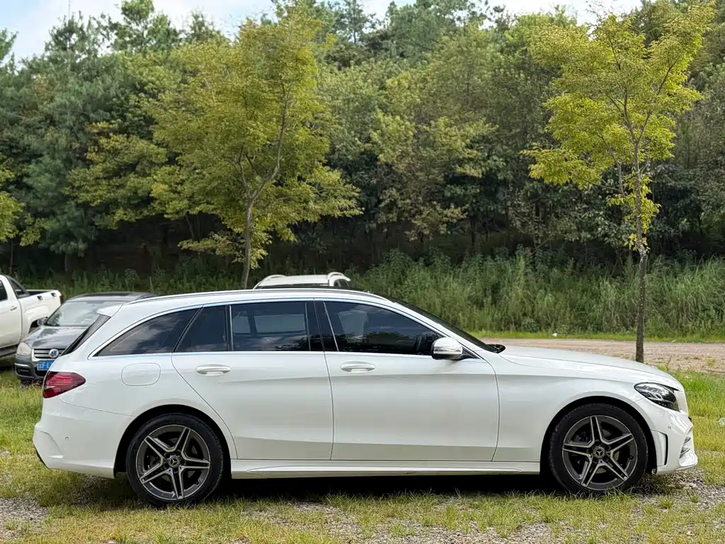 Mercedes-Benz C-Class 2021 — фото 16