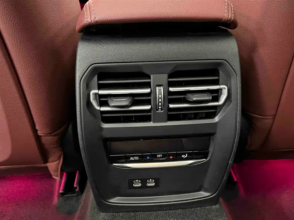 BMW 3 Series 2022 — фото 15