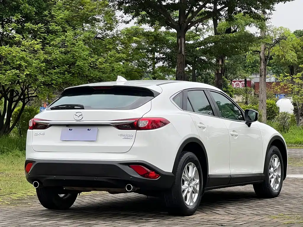 Mazda CX-4 2018 — фото 6