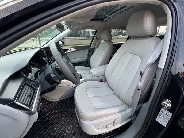 Audi A6L 2012