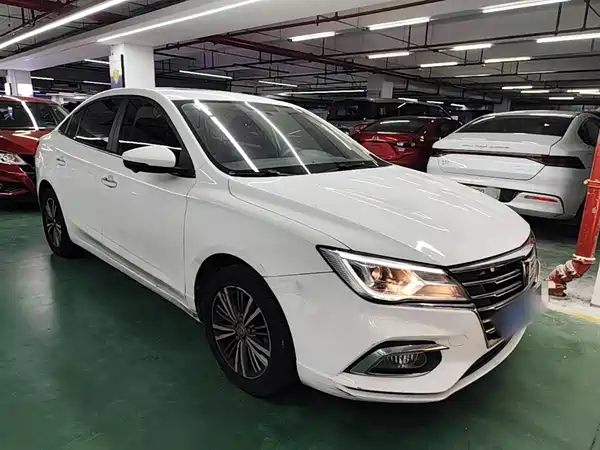 Roewe i5 2019