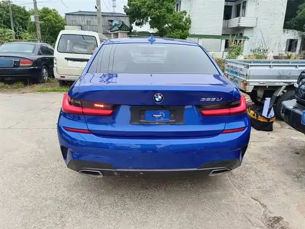 BMW 3 Series 2021