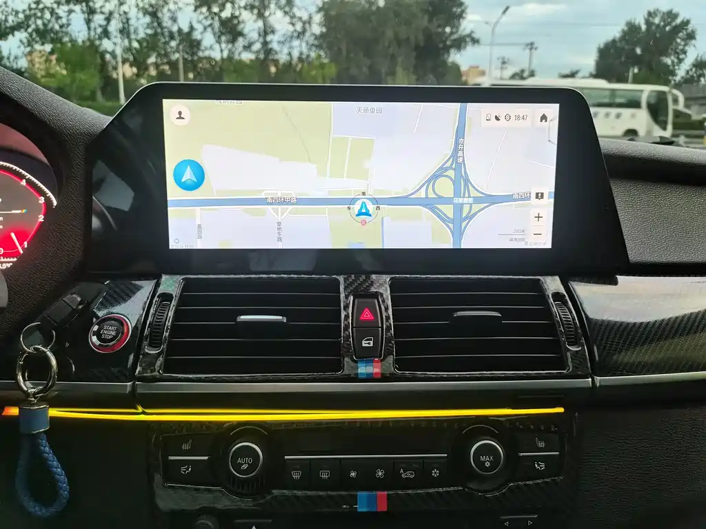 BMW X6 2015 — фото 17