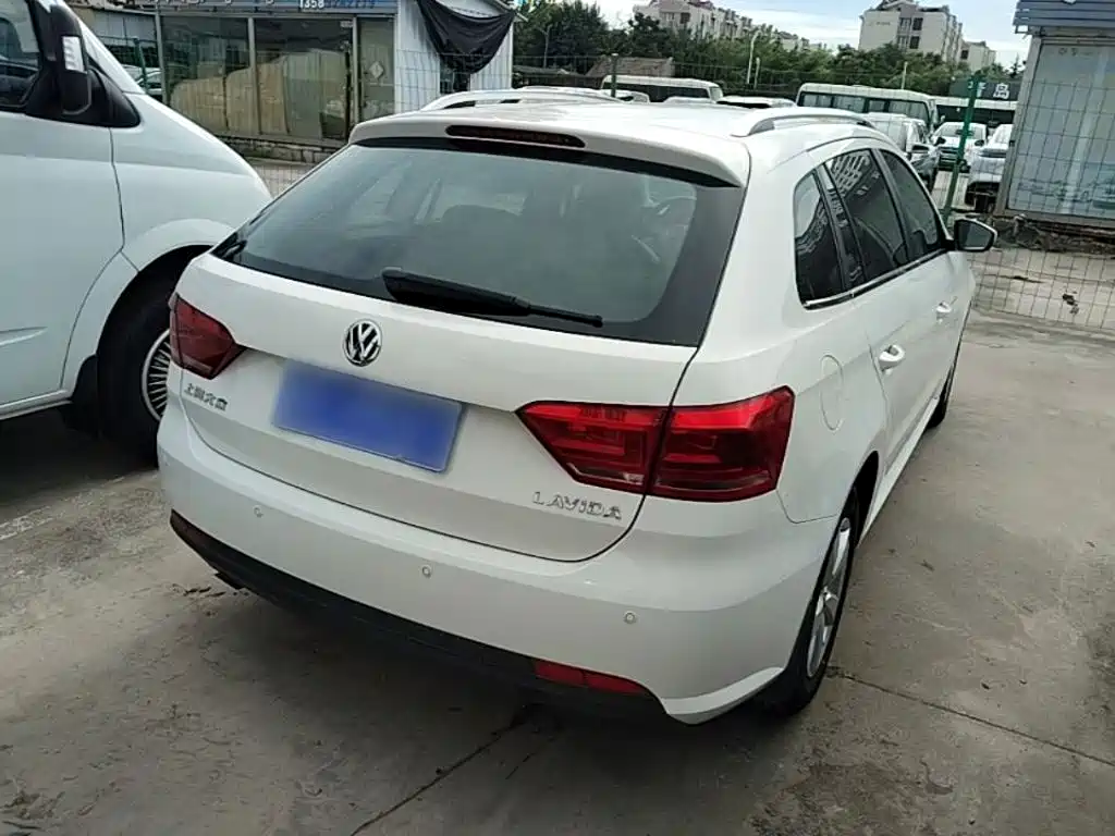 Volkswagen Gran Lavida 2015 — фото 7