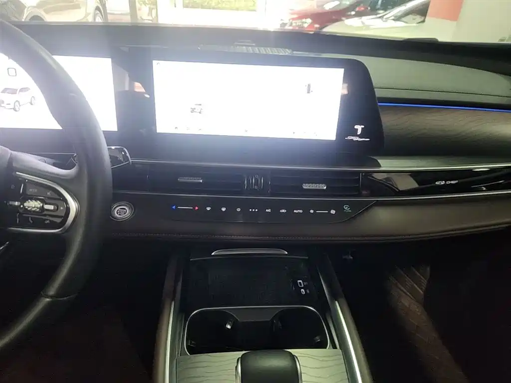 Chery Tiggo 8 PLUS 2024 — фото 13