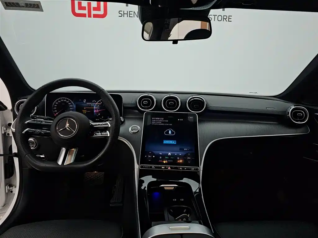 Mercedes-Benz C-Class 2023 — фото 13