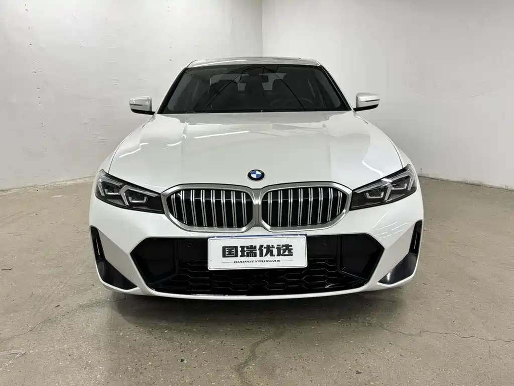 BMW 3 Series 2023