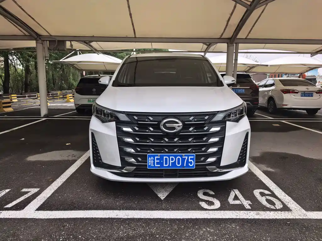 GAC Motor Trumpchi M6 2022 — фото 2