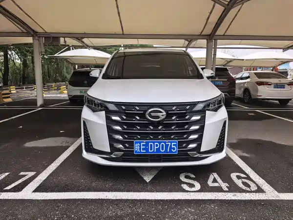GAC Trumpchi M6 2021