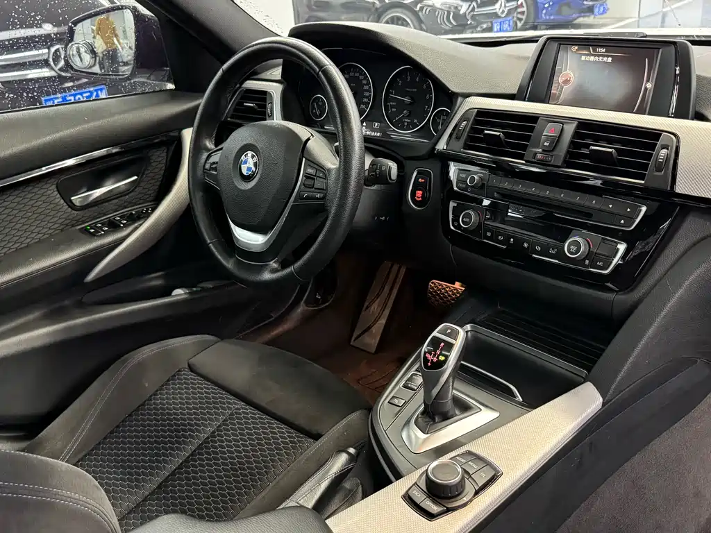 BMW 3 Series 2016