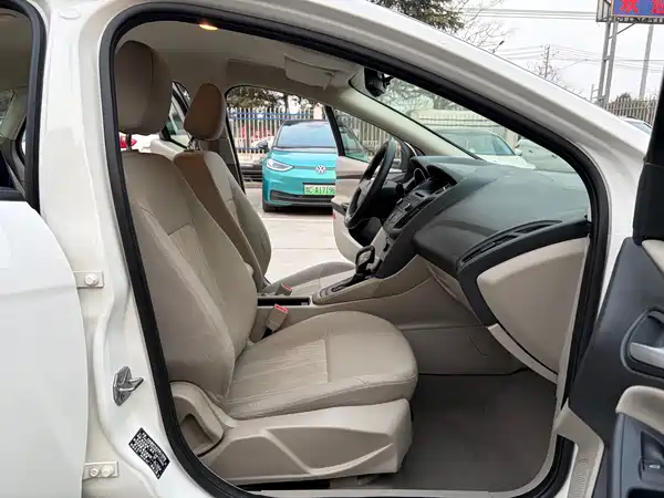Ford Focus 2015