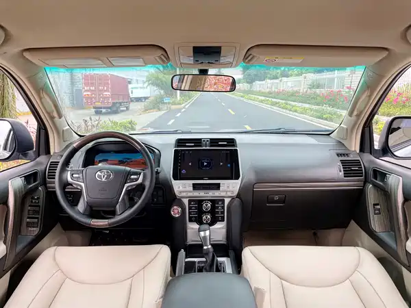 Toyota Prado 2010