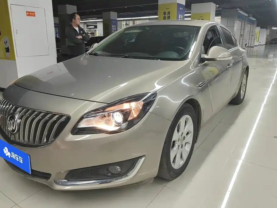 Buick Regal 2014 — фото 1