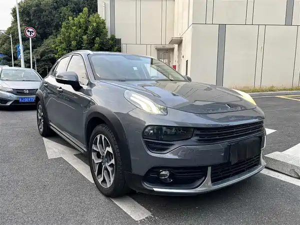 Lynk & Co 02 2019