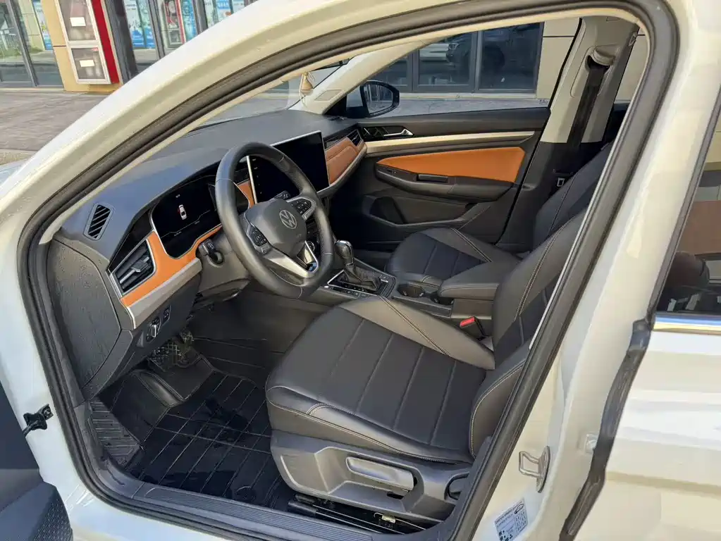 Volkswagen Bora 2022