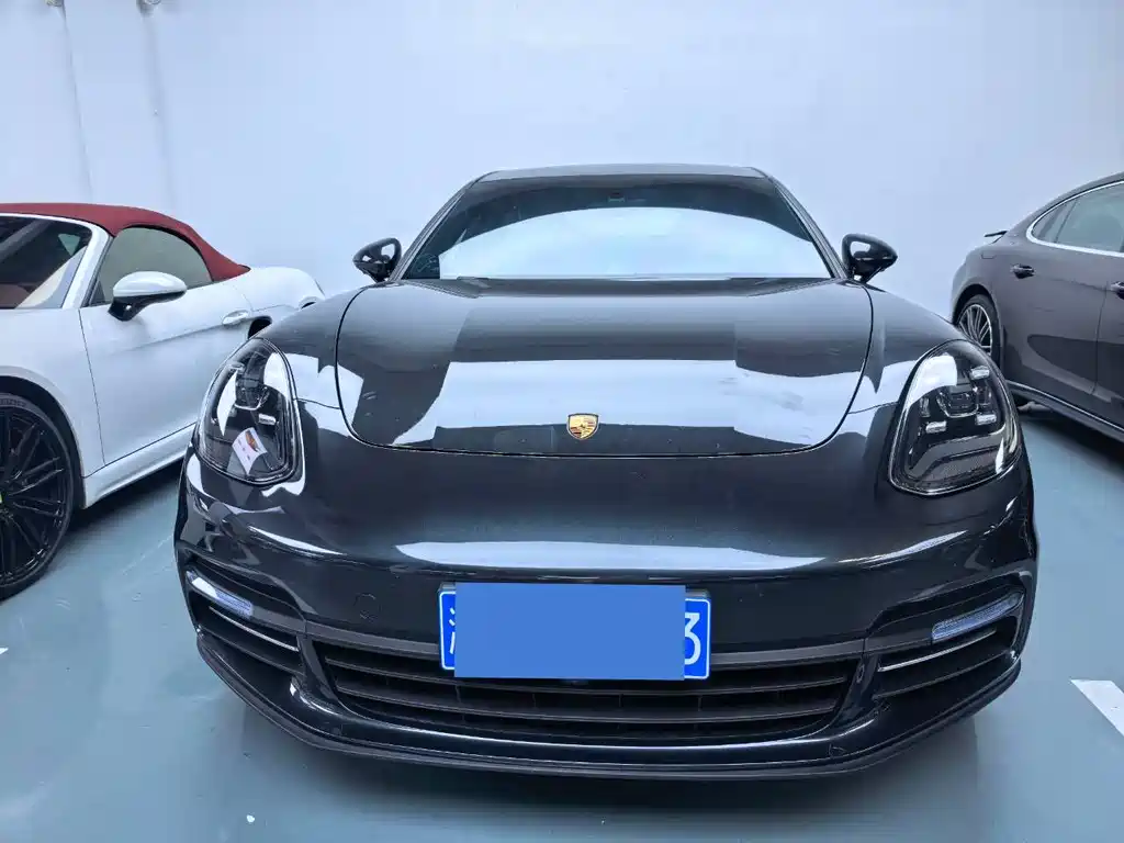 Porsche Panamera 2020 — фото 2
