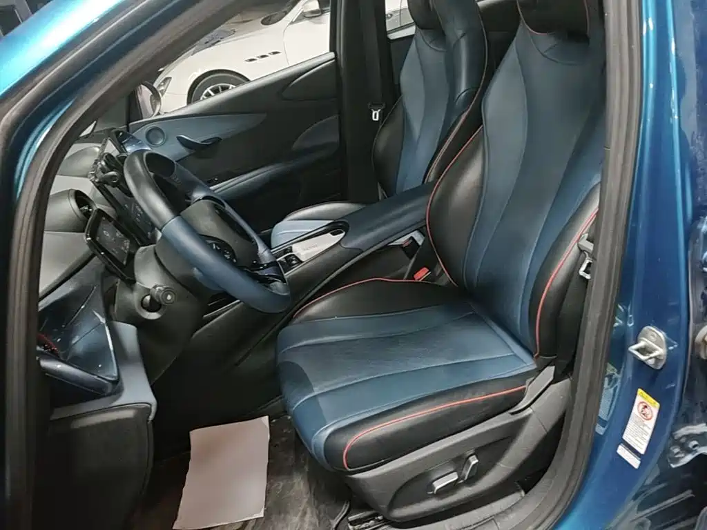 BYD Dolphin 2022 — фото 15