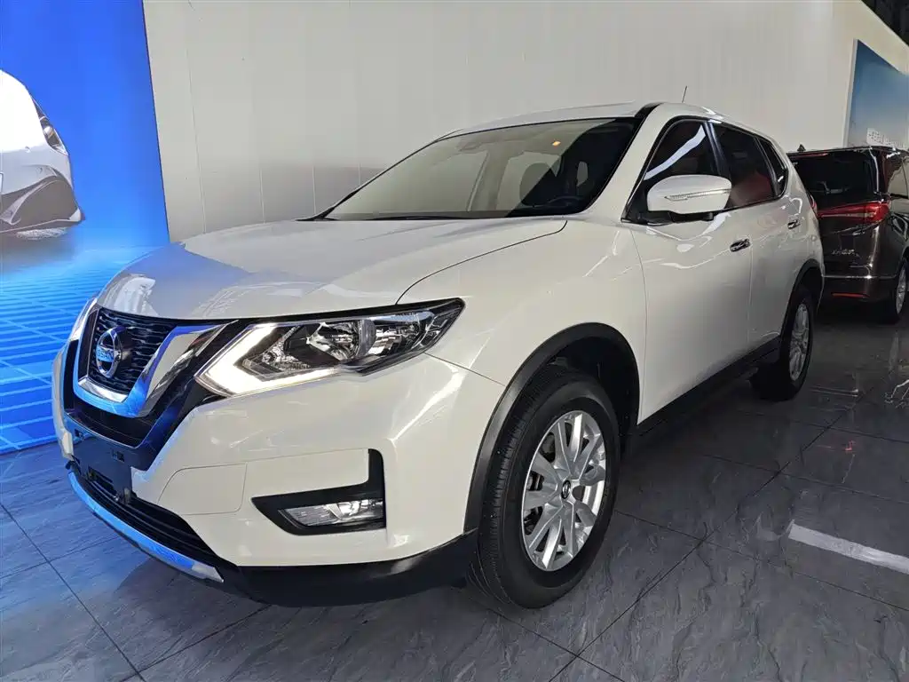 Nissan X-Trail 2019 — фото 1