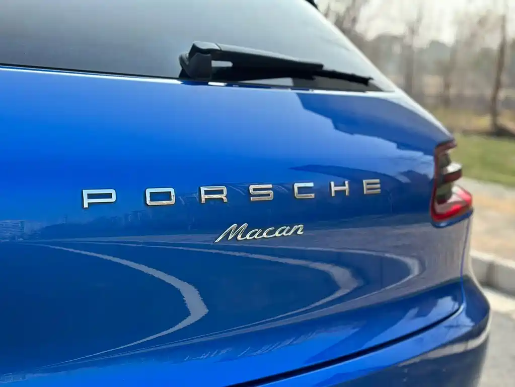 Porsche Macan 2016 — фото 17