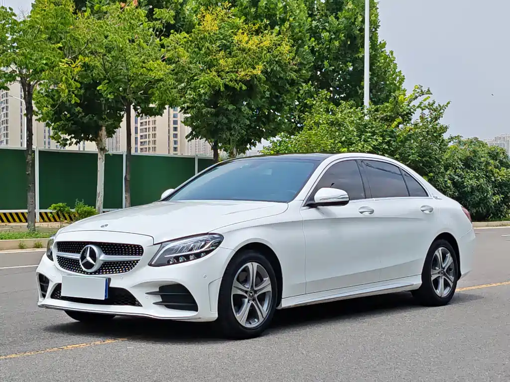 Mercedes-Benz C-Class 2019 — фото 1