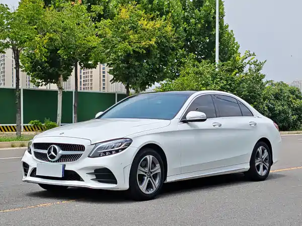 Mercedes-Benz C-Class 2019