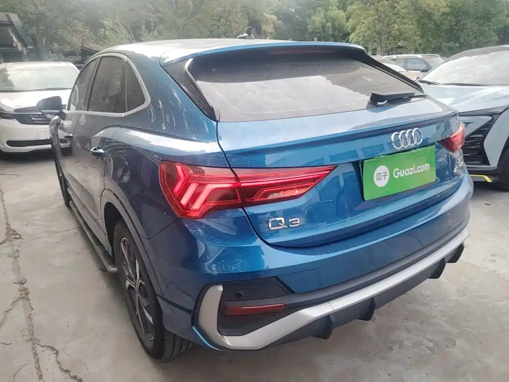 Audi Q3 Sportback 2021 — фото 23