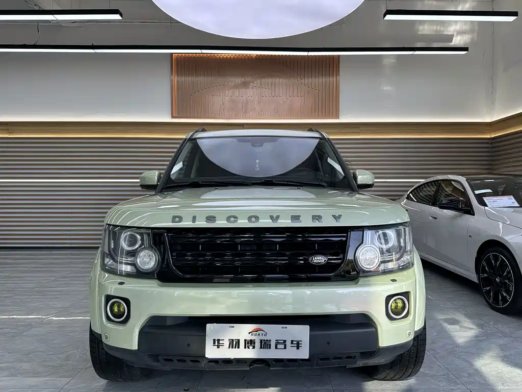 Land Rover Discovery 2014 — фото 2