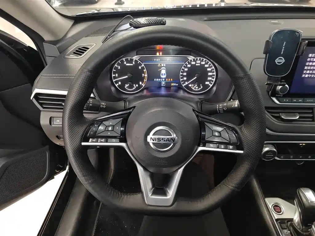 Nissan Teana 2020 — фото 11