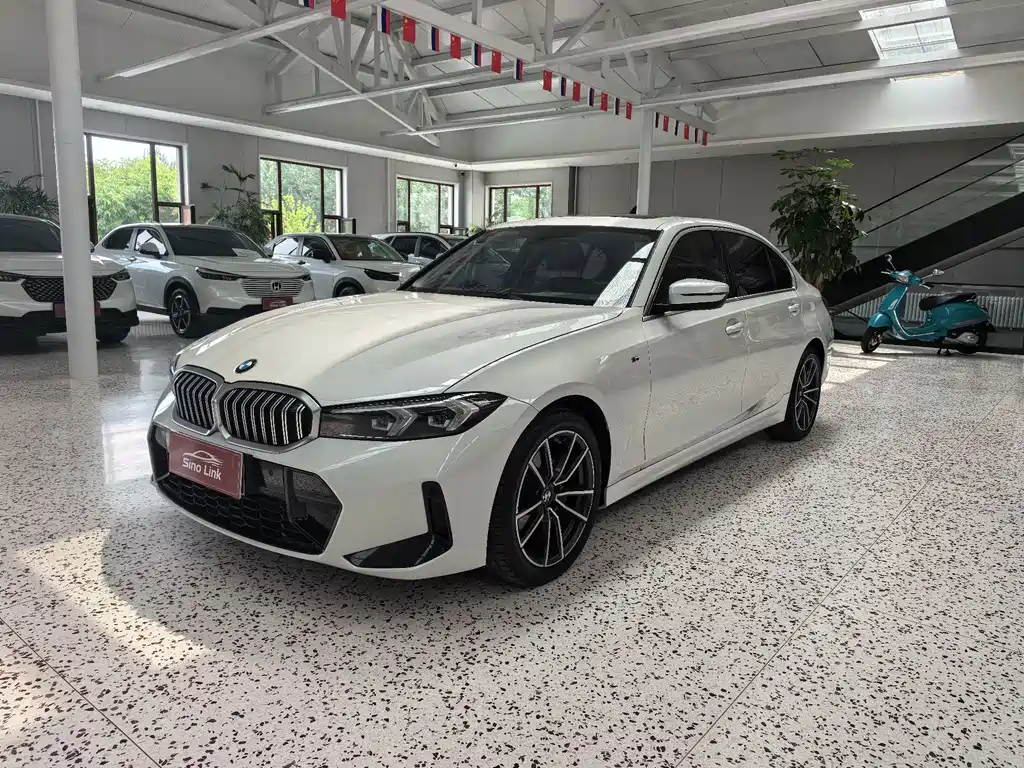 BMW 3 Series 2023