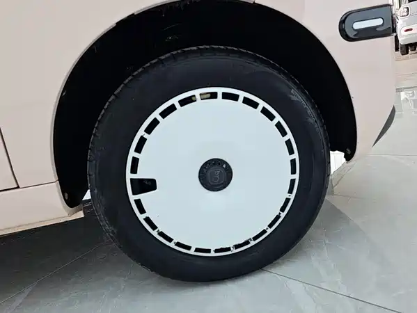 Chery QQ Ice Cream 2025