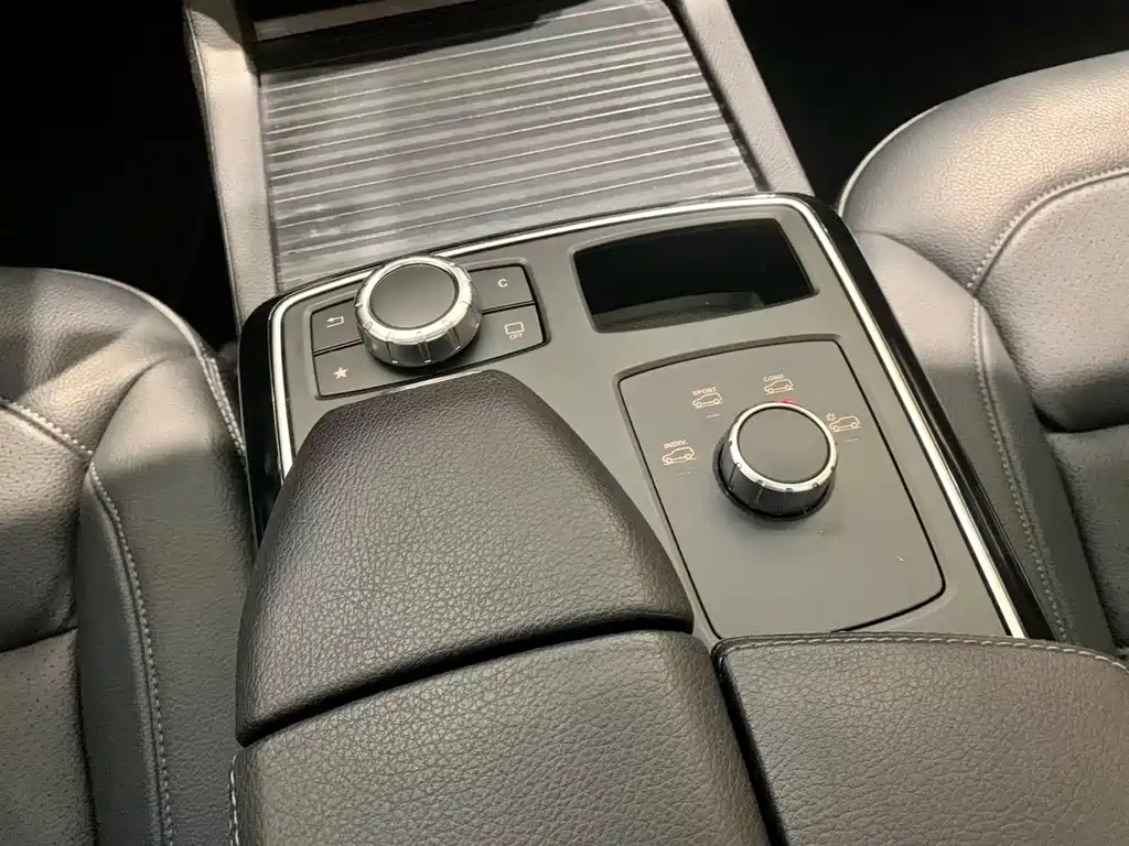 Mercedes-Benz GLE Coupe 2017 — фото 12