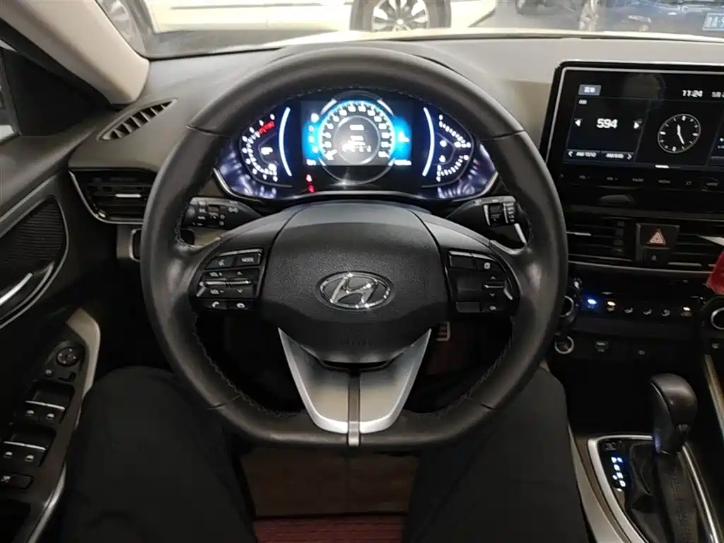 Hyundai Fista 2020 — фото 11