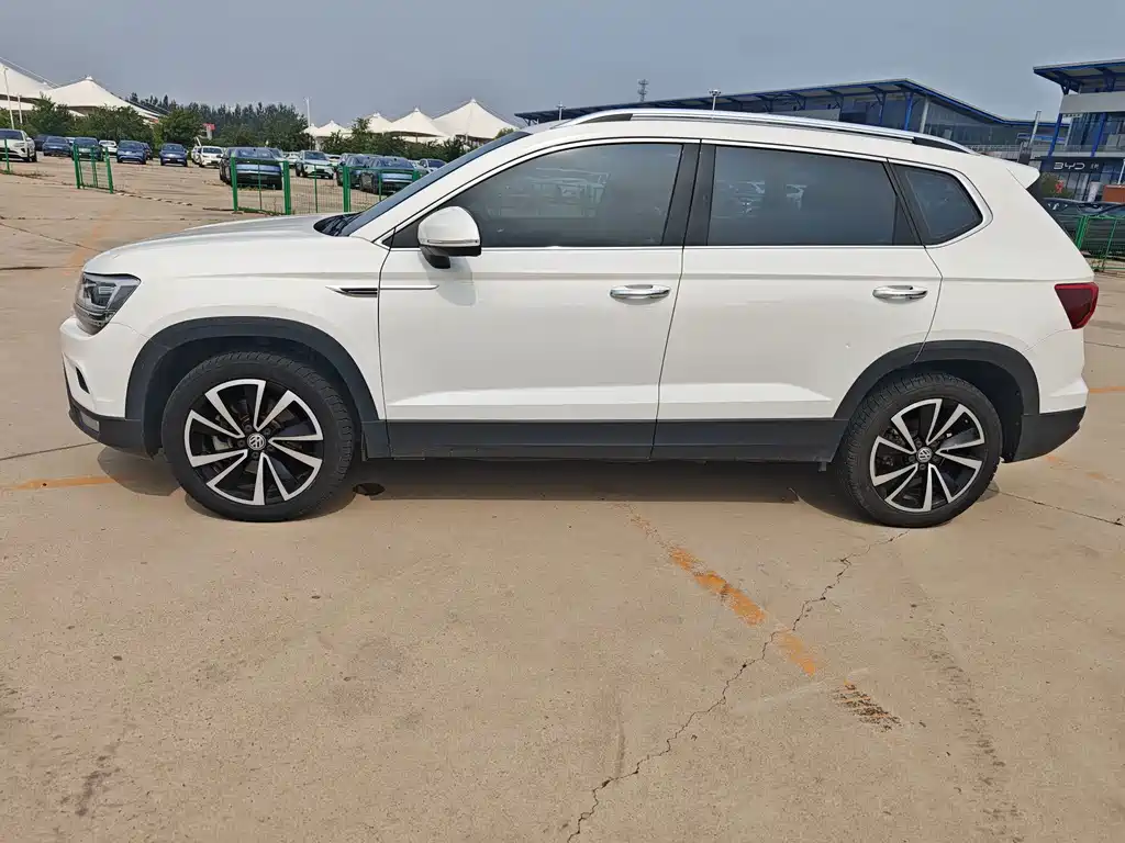 Volkswagen Tuyue 2021