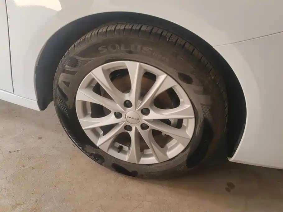 Roewe i5 2024