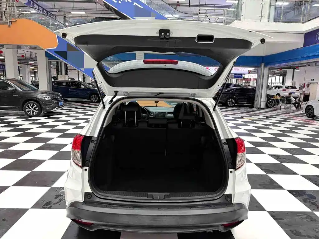 Honda Vezel 2021 — фото 15