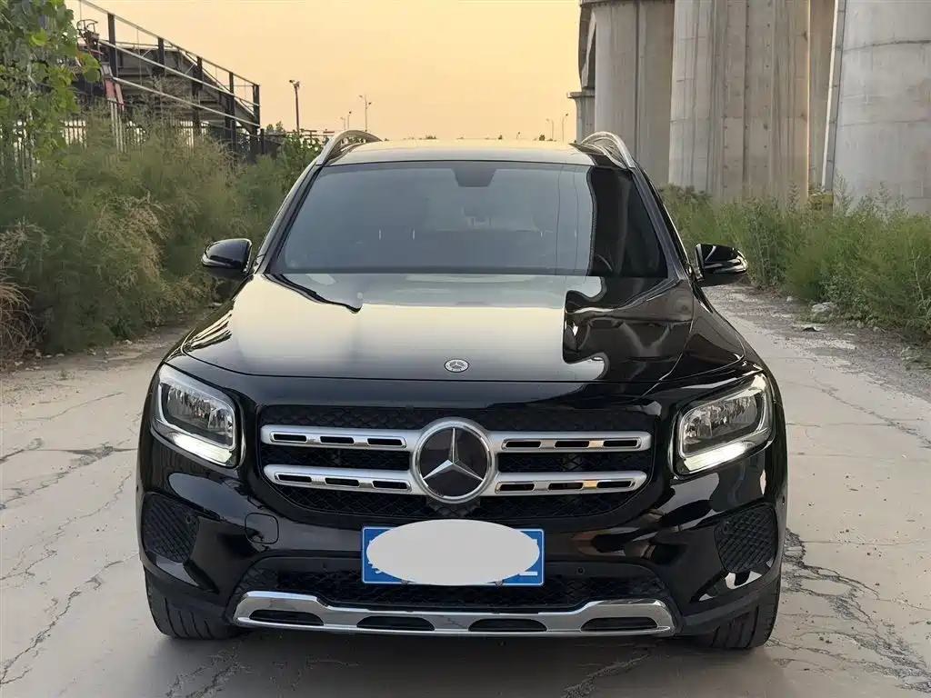 Mercedes-Benz GLB 2022 — фото 2