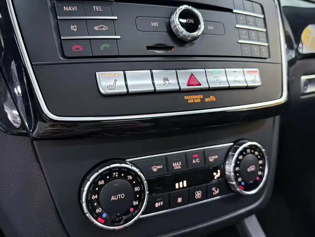 Mercedes-Benz GLS 2017 — фото 19