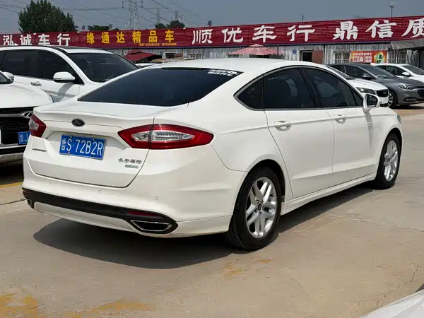 Ford Mondeo 2014