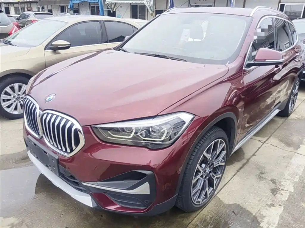 BMW X1 2020 — фото 1