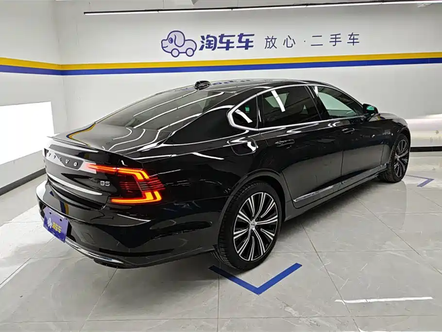 Volvo S90 2024 — фото 3