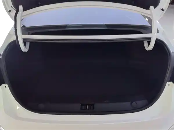 Dongfeng Yixuan MAX 2023