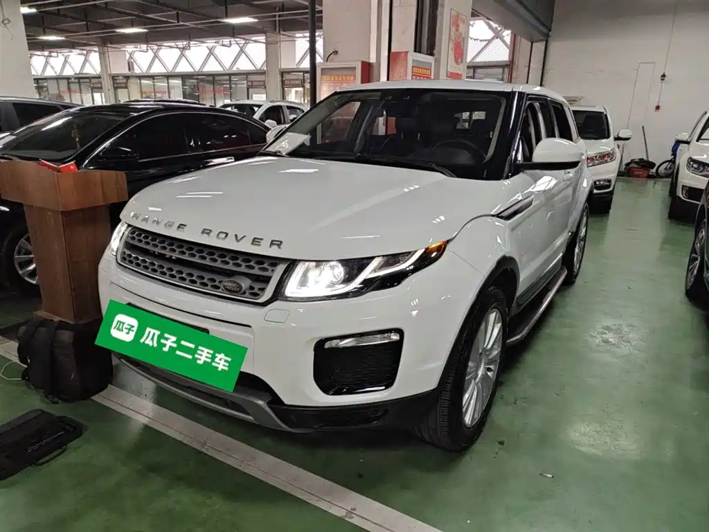 Land Rover Evoque 2018 — фото 2