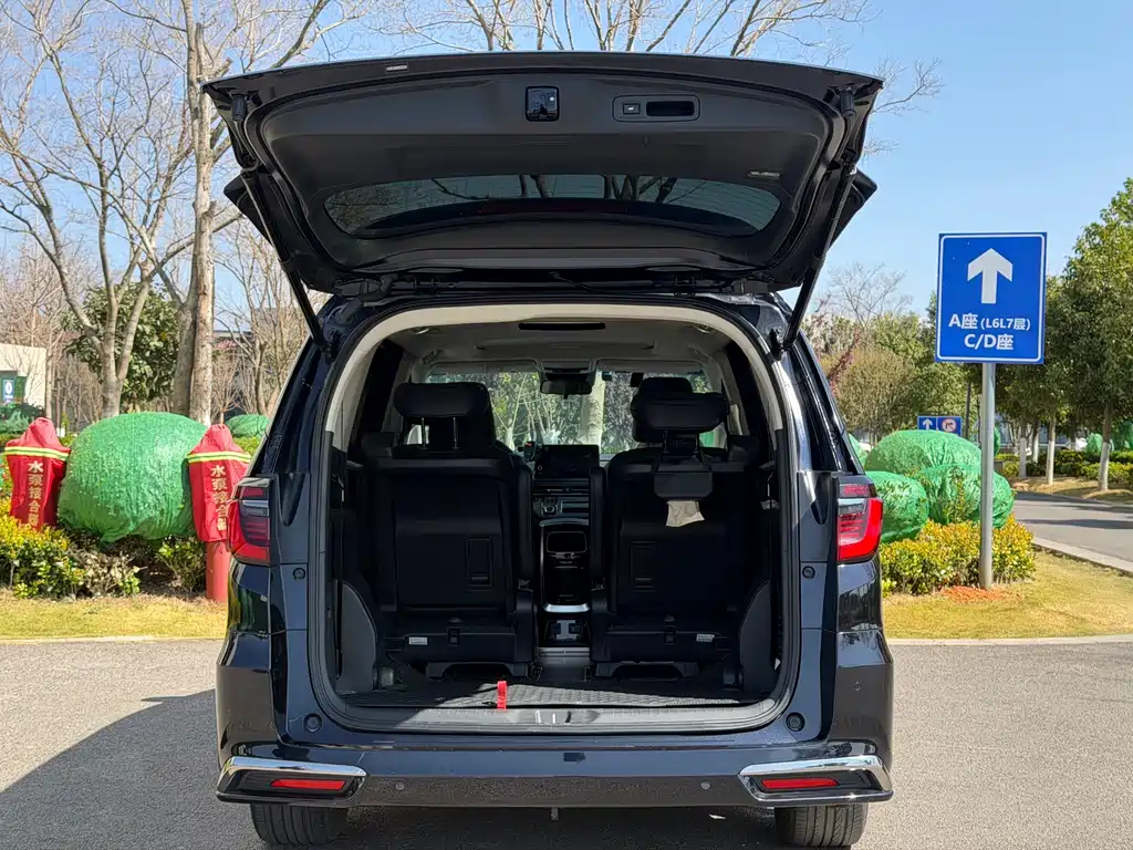 Honda Odyssey 2023 — фото 18