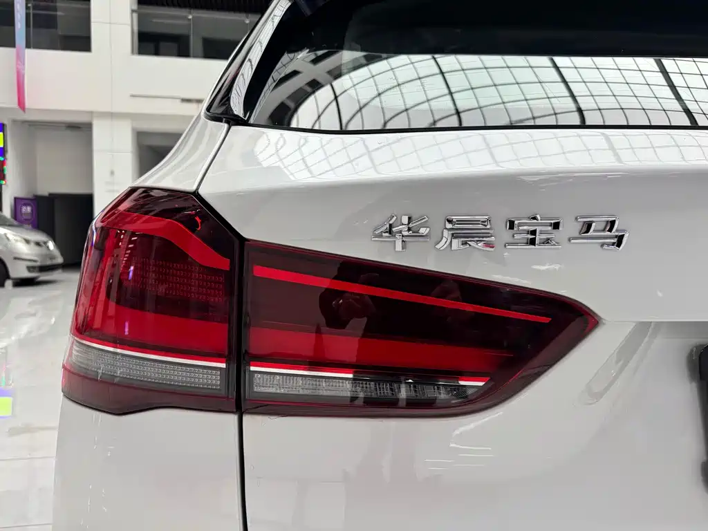 BMW X1 2020 — фото 22