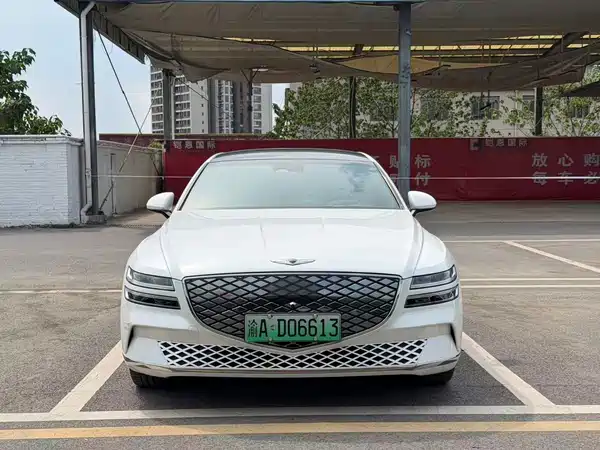 Genesis G80 2023