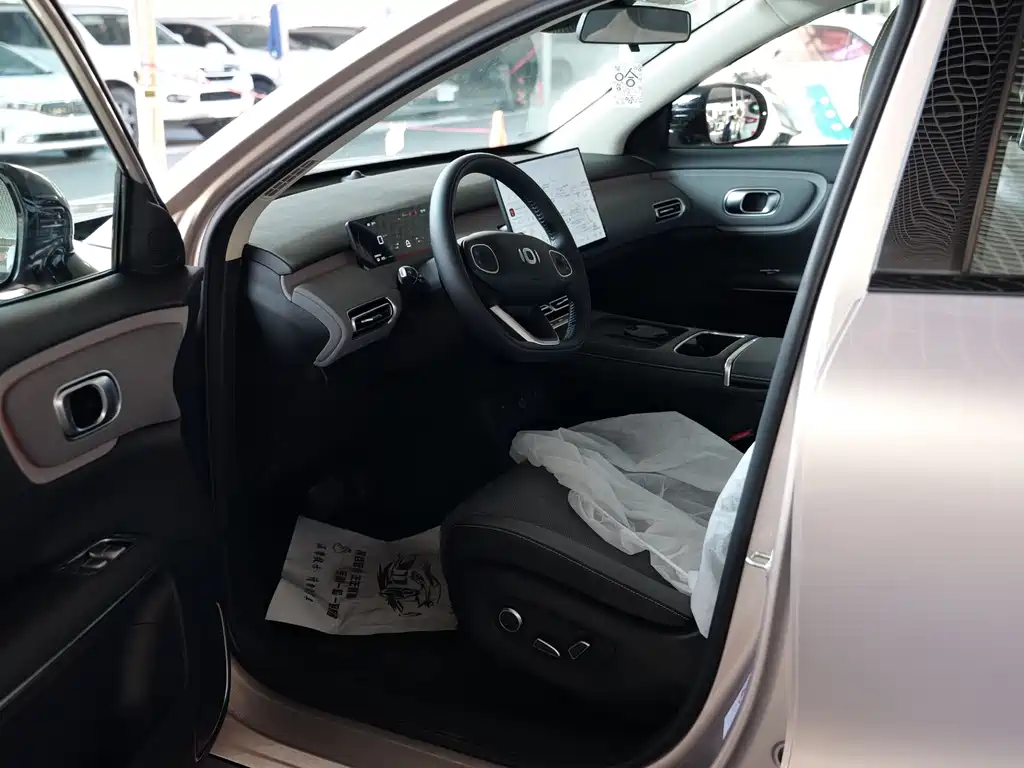 Changan Qiyuan Q05 2025