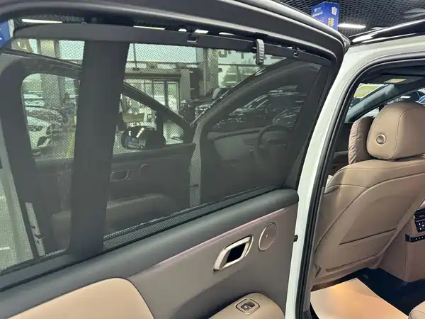 Li Auto i6 2026